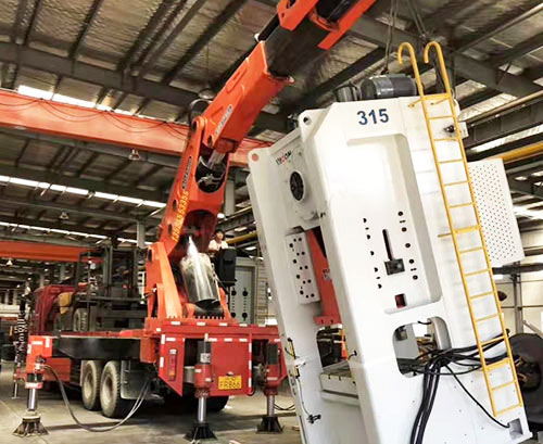 宜宾提升工作效率，选择优质折臂吊租赁服务