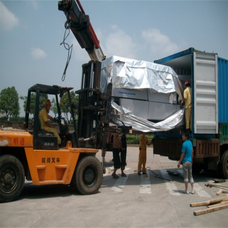 宜宾附近的随车吊出租服务：选择指南与注意事项